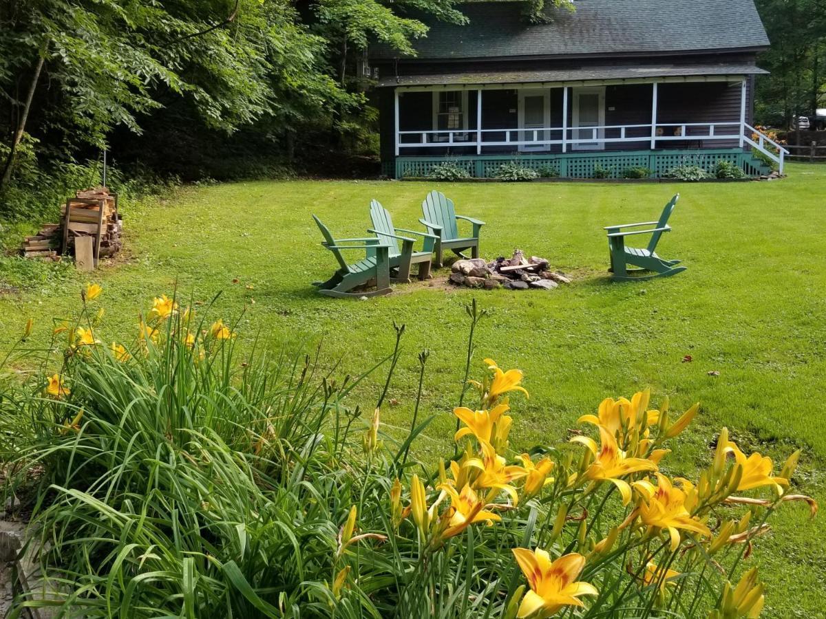 The Cabins At Healing Springs Crumpler Exterior photo